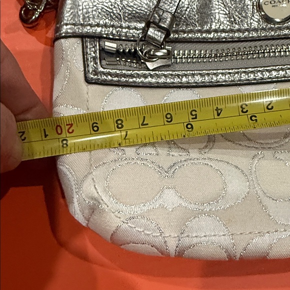 Coach Metallic Silver and Cream Shoulder Bag - Picture 13 of 14